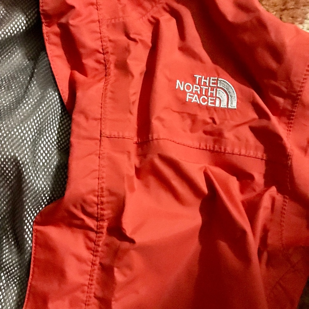 North face windbreaker